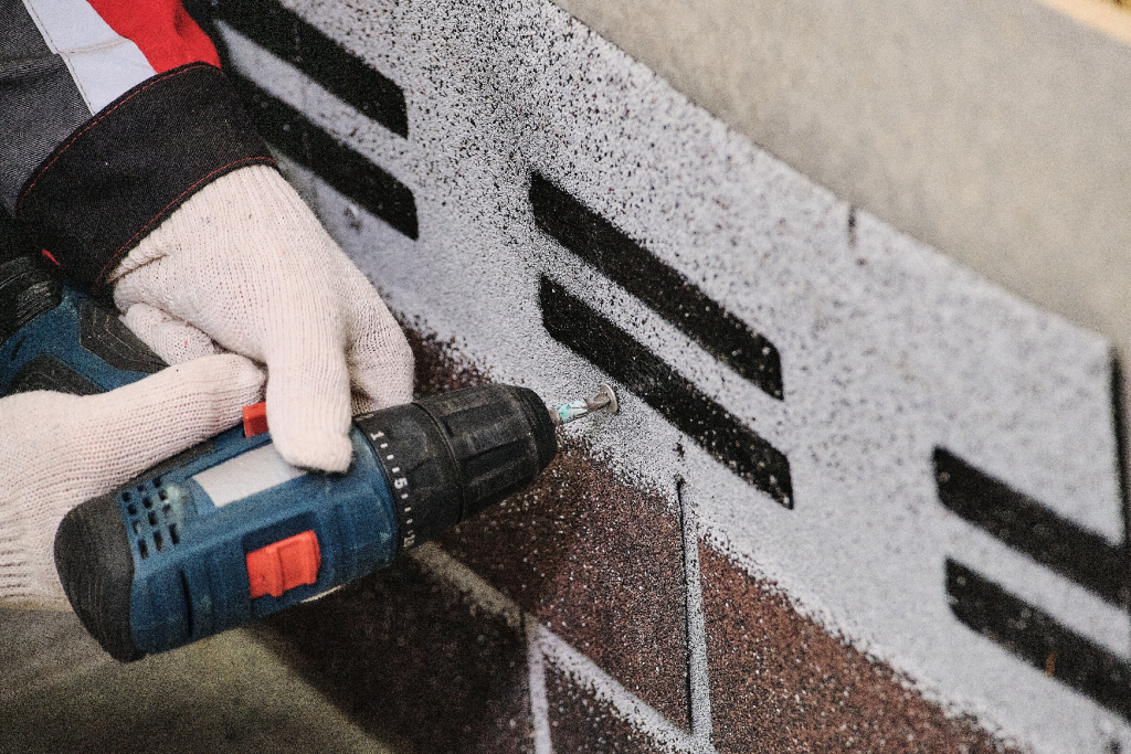 Монтаж Hauberk на плоский шифер Монтаж Hauberk на плоский шифер